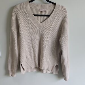 Philosophy Light Cream V-Neck Ribbed Sweater